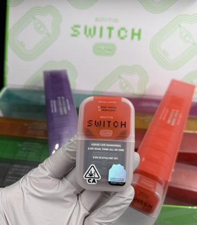 Boutiq Switch Glow Disposable
